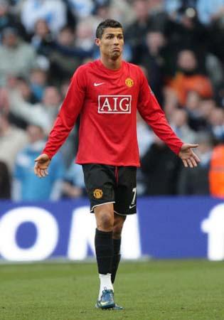 西甲战报：加西亚传射，穆尼奥斯建功，奥萨苏纳2-0莱万特（西甲快讯：加西亚一传一射，穆尼奥斯进球，奥萨苏纳2-0击败莱万特）