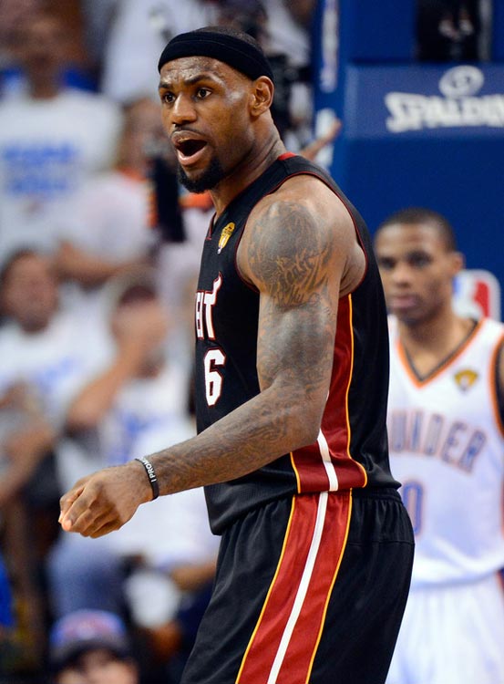 ESPN：奥斯卡曾短暂失去意识，目前正在ICU接受检查（ESPN：奥斯卡一度失去意识，现于ICU接受检查）