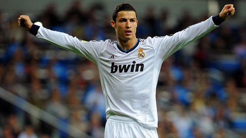 记者：阿德耶米决定明夏离开德甲，曼联、切尔西均有意（记者：阿德耶米预计来夏告别德甲，曼联与切尔西有意引进）