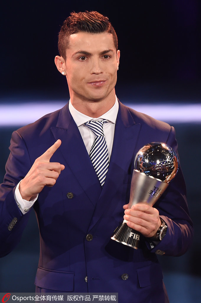 球迷怒了，不是因为输球（惹怒球迷的不是输球）