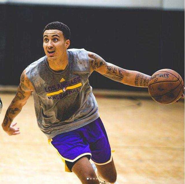 图片报：特狮和菲尔克鲁格冬窗可能转会以获得参加世界杯机会（图片报：特尔施特根与菲尔克鲁格考虑冬窗离队，争取世界杯入选机会）