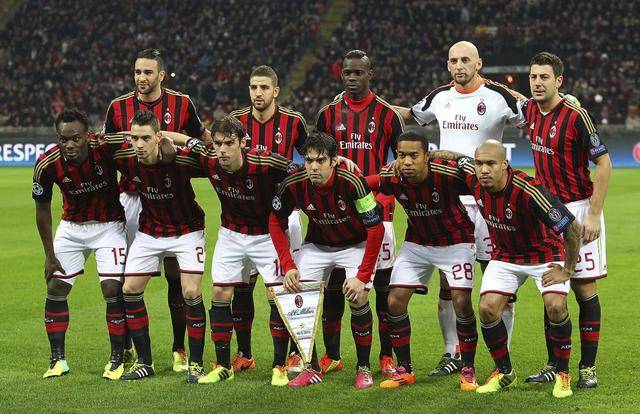 惊天逆转！阿森纳遭维拉绝杀 英超三强争霸白热化（爆冷大逆转！维拉补时绝杀阿森纳，英超三强争霸愈演愈烈）