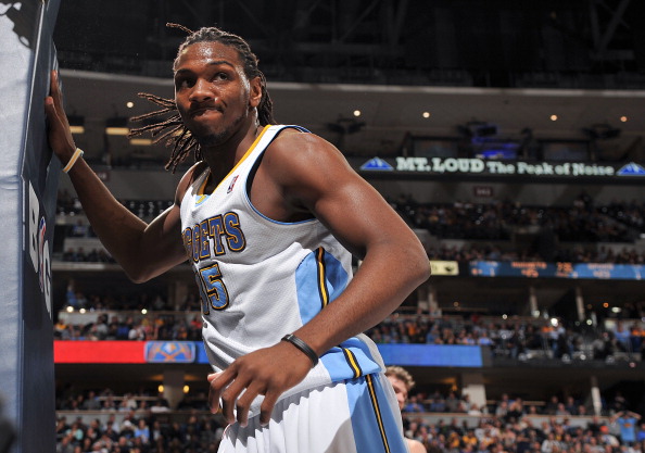 官宣喜讯！东契奇二娃出生引热议 湖人官方祝贺詹姆斯发声：恭喜兄弟（喜讯官宣：东契奇喜得二胎引热议，湖人官方送上祝贺，詹姆斯发声恭喜兄弟）