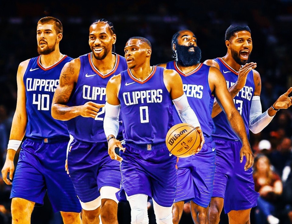 科尔威尔：我出身贫困且人生本可能不同，所以想帮助贫困儿童（科尔威尔：出身贫寒、人生本可不同，因此要帮助贫困儿童）