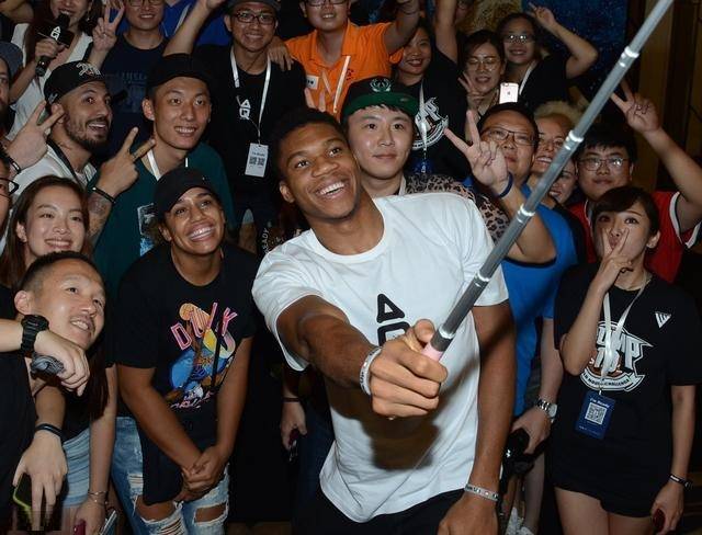 大场面谁在消失（关键时刻，谁在隐身）