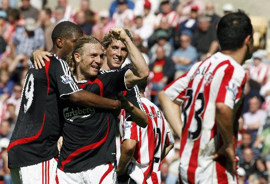 官方：新疆男篮与后卫理查德森签约，并已完备CBA注册手续（新疆男篮官宣签下后卫理查德森，CBA注册手续已完成）