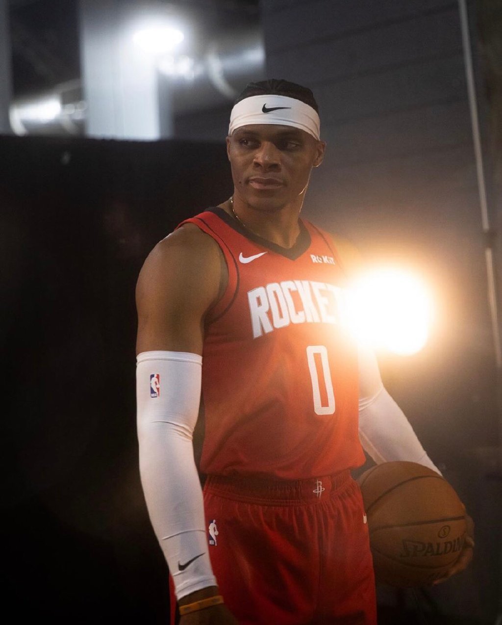 皇马大战前瞻：毕尔巴鄂竞技首发三大变阵，拉波特领衔加强后防线（皇马战前前瞻：毕尔巴鄂三处首发调整，拉波特压阵加固后防）