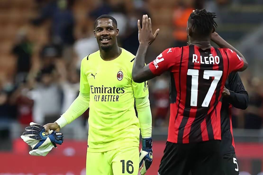 谢维军：收官战球票一下子就卖光了，我们全队上下也非常开心（谢维军：收官战门票瞬间售罄，全队上下倍感欣喜）