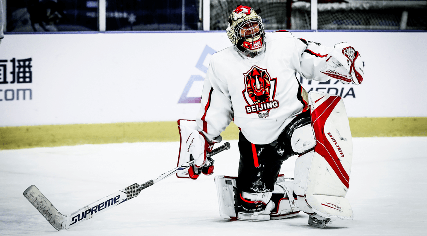 图片报：因球迷禁令，大部分法兰克福高层放弃前往那不勒斯（图片报：受球迷禁令影响，法兰克福多数高层取消那不勒斯之行）