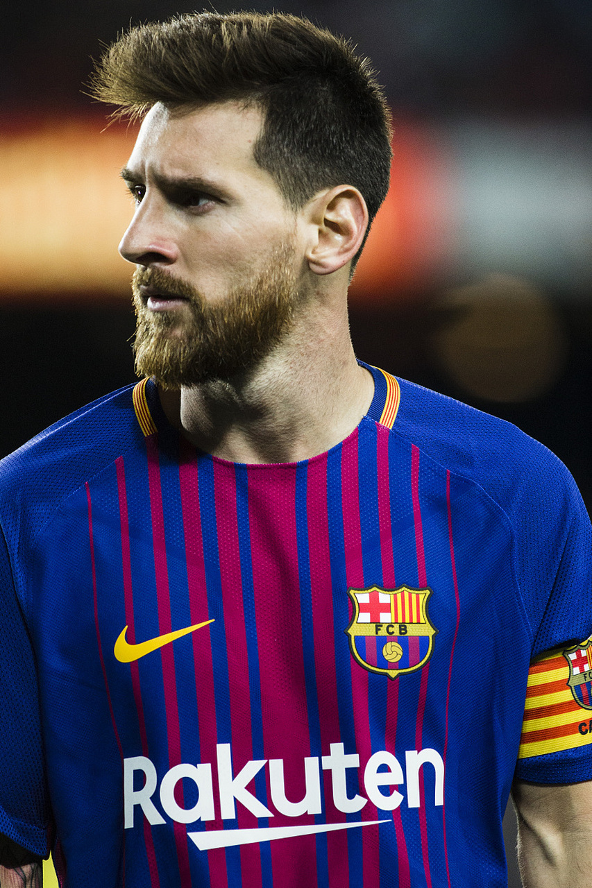 国米税前年薪排名：劳塔罗1660万欧第1，4人超千万（国米球员税前年薪榜：劳塔罗以1660万欧领跑，四将年薪破千万）