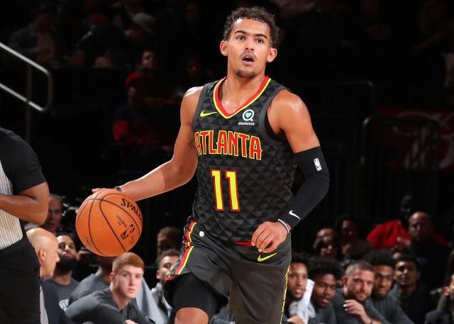 半场：奥格斯堡2-0勒沃库森，吉安努利斯传射，安东-卡德破门（半场战罢：奥格斯堡2-0领先勒沃库森，吉安努利斯传射建功，安东-卡德破门）