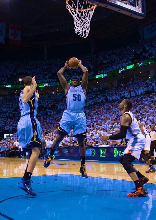 停赛一轮！帕尔马后卫特洛伊洛染红停赛，无缘客战比萨（红牌停赛一场，帕尔马后卫特洛伊洛无缘客场对阵比萨）