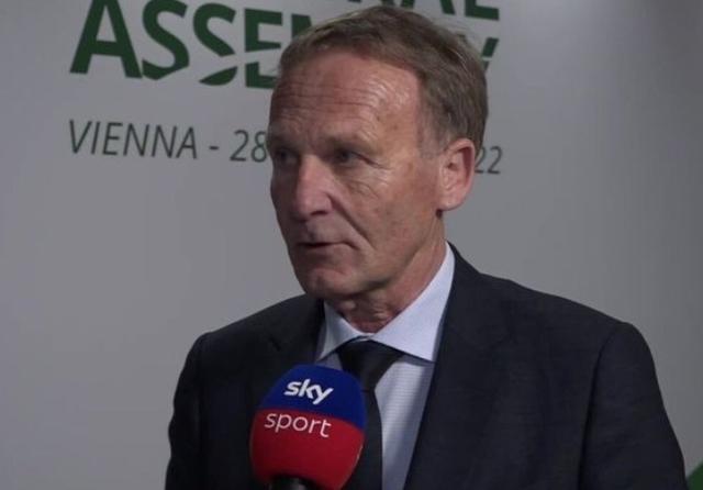 活塞上次取得12连胜还是21年前，当时他们赢下总冠军（活塞上一次12连胜已是21年前，彼时他们最终夺冠）