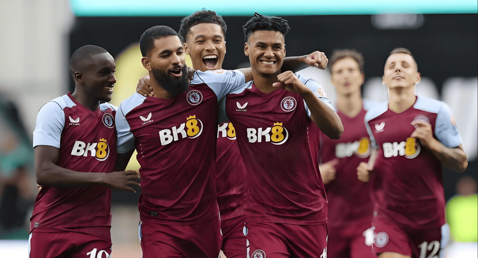 王大雷：历史最佳门将是布冯，赛前一定会做的事不能说（王大雷称布冯为历史最强门将，赛前必做的小秘密不便公开）