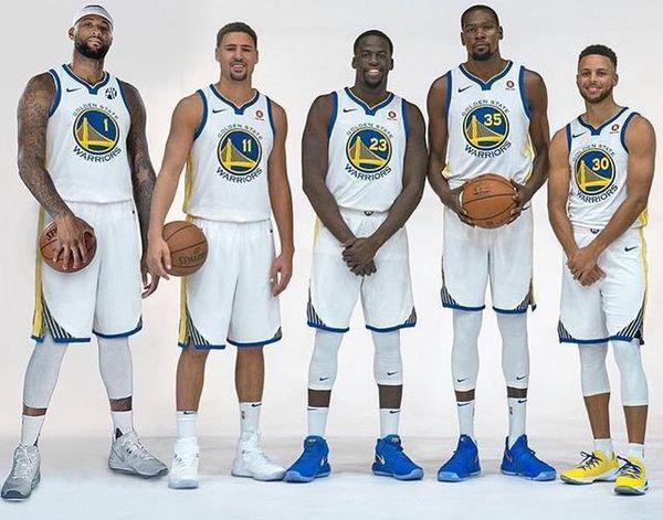 野猫官方：亨斯霍尔将因为小腿伤势缺席对阵跳伞蚁的比赛（野猫队官宣：亨斯霍尔因小腿伤无缘对阵跳伞蚁）