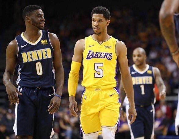 这些明星，两边死对头的球衣都有……（这些明星，把宿敌双方的球衣都集齐了）