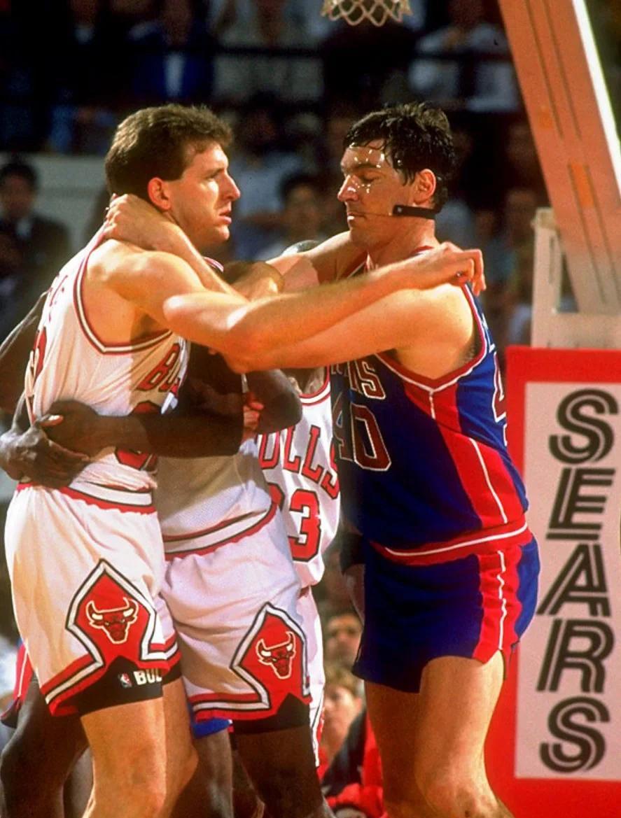 罗班-里塞：本赛季扑救成功率最高的法国门将&未来法国国门（罗班-里塞：本季扑救成功率居首的法国门将，未来法国队一号门神）