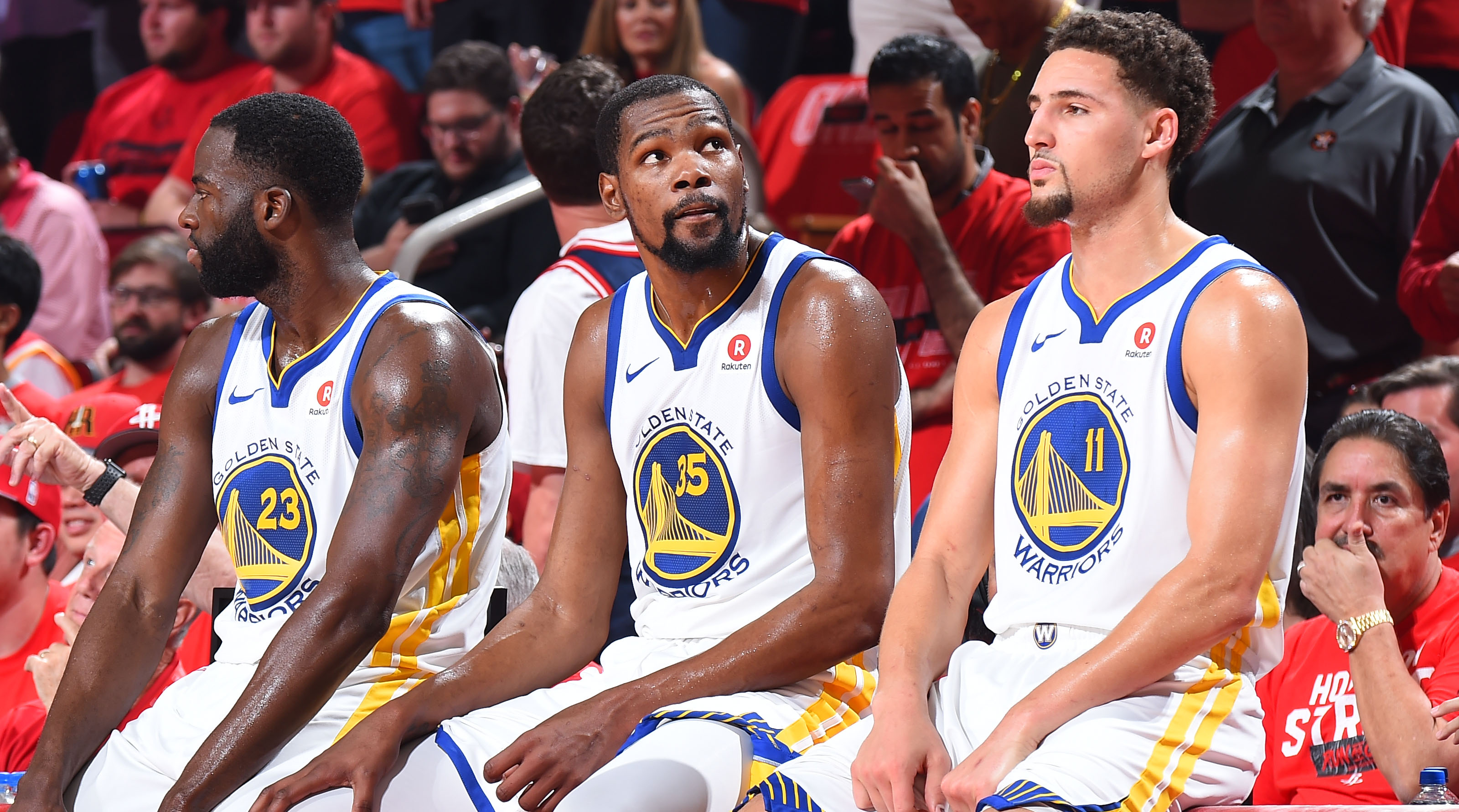 谢什科？阿莫林：重要的是霍伊伦在进球，转会市场我也不清楚（被问及谢什科，阿莫林：霍伊伦进球才最重要，转会动态我也不确定）