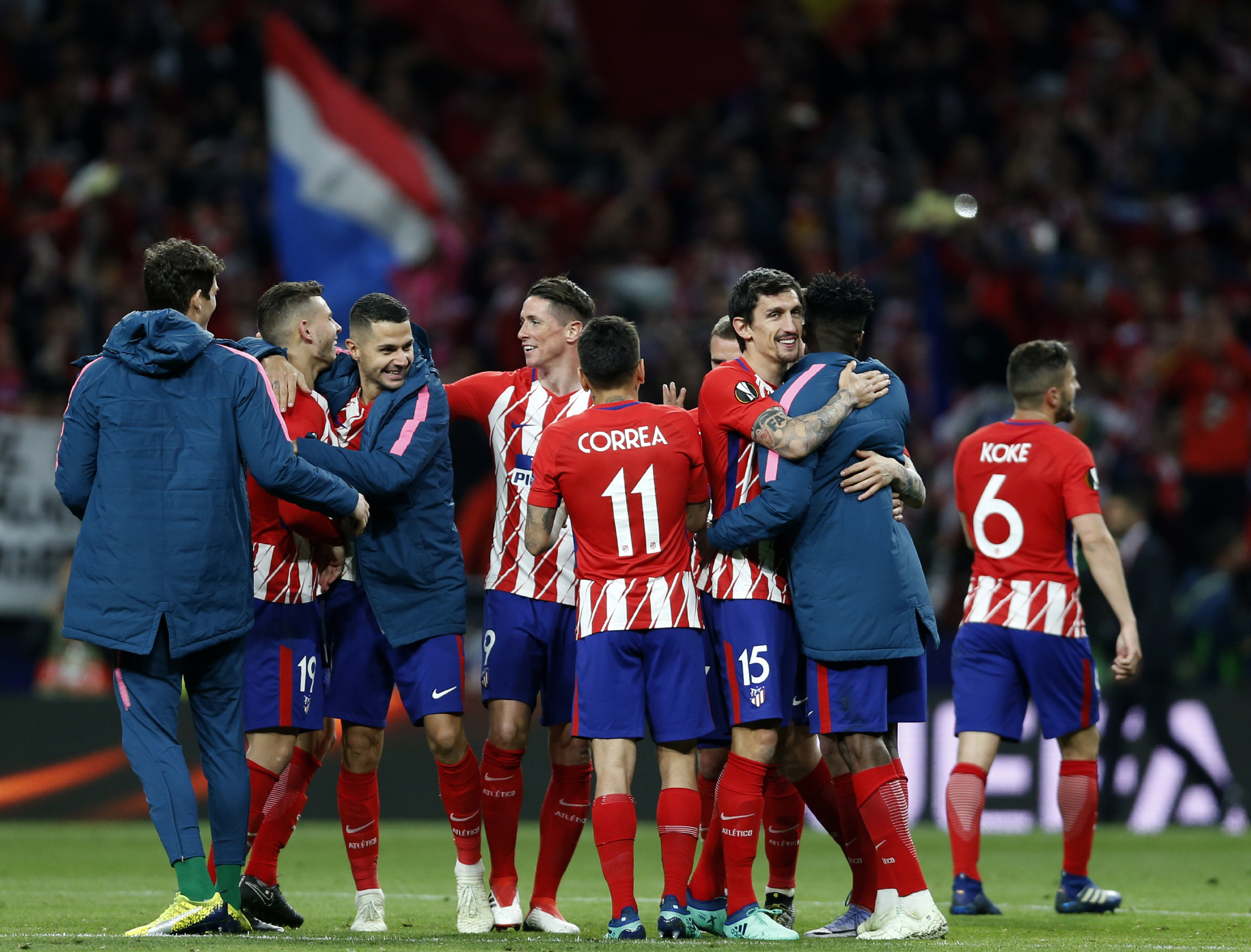 尤文vs乌迪内斯：伊尔迪兹、乔纳森-戴维首发，麦肯尼出战（尤文迎战乌迪内斯：伊尔迪兹、乔纳森-戴维进入首发，麦肯尼出战）